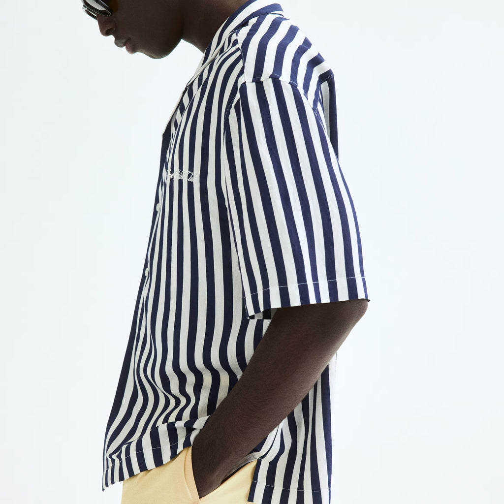 Men's black striped short sleeve shirt
